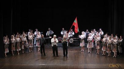 Fotogallery: Moldoveneaska National Folk Ballet al Teatro Apollo
